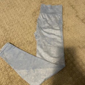 Pink seamless leggings